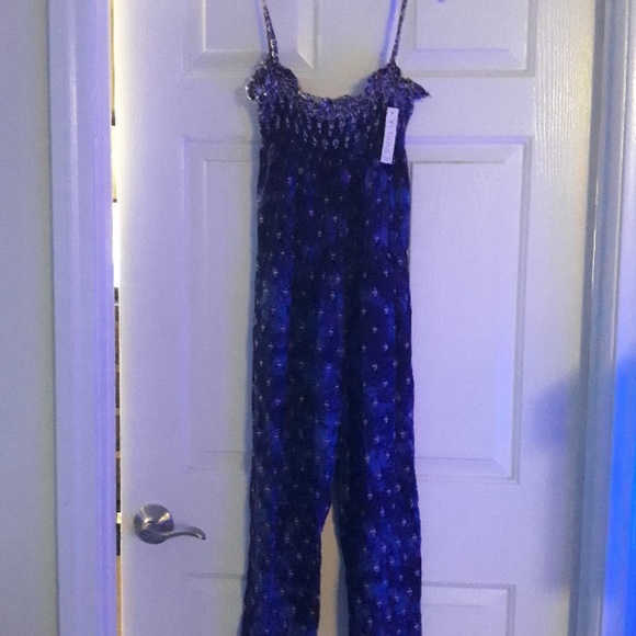 Romper - Picture 2 of 3